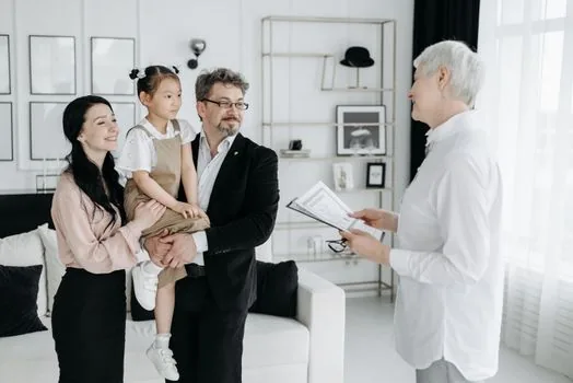 Korean family comparing marriage certificate divorce date and national pension contribution timeline on table, realistic welfare guide photo | 혼인기간과 국민연금 가입기간을 대조하는 장면
